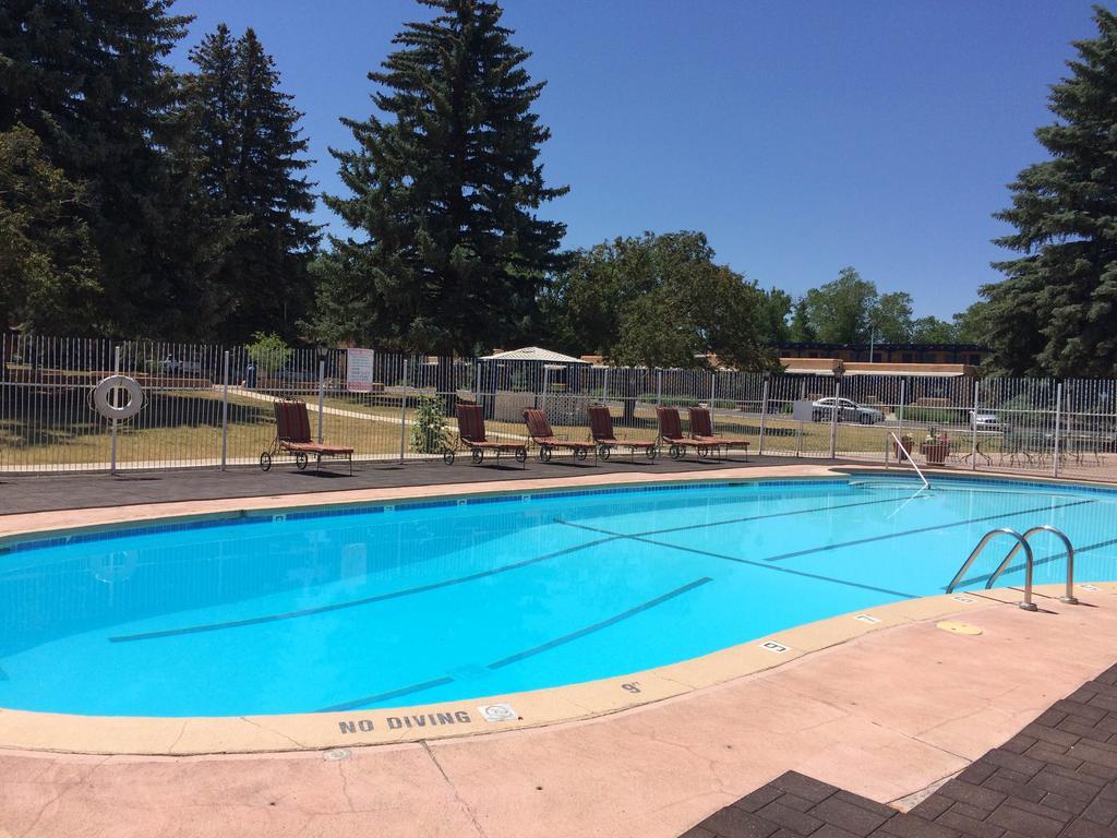 Kachina Lodge Resort And Meeting Center Τάος Εξωτερικό φωτογραφία