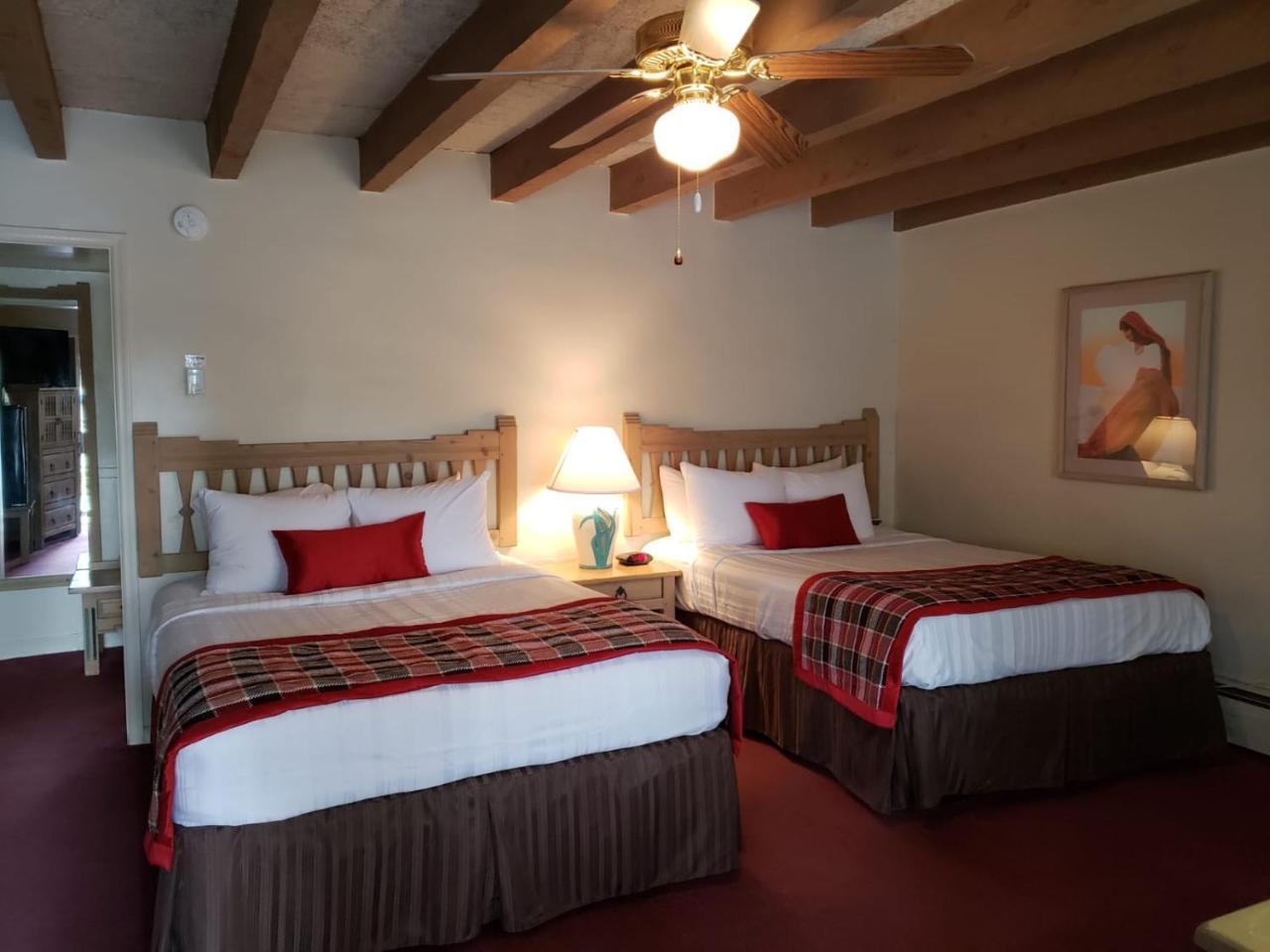 Kachina Lodge Resort And Meeting Center Τάος Εξωτερικό φωτογραφία
