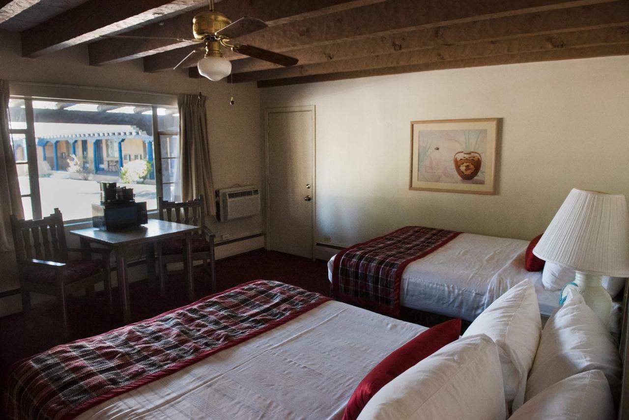 Kachina Lodge Resort And Meeting Center Τάος Εξωτερικό φωτογραφία